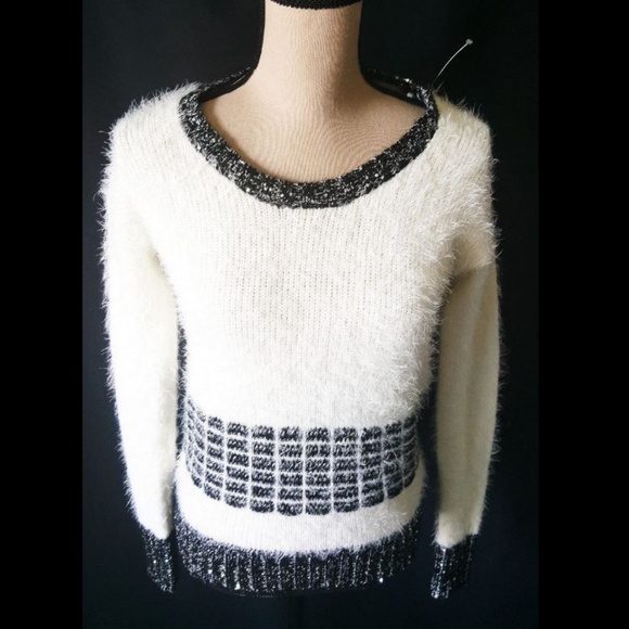 jeans by buffalo sweater